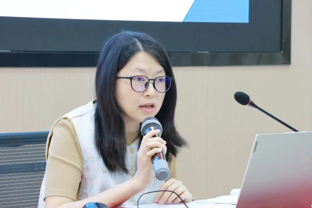 变废为宝制绿矾,AI赋能备中考 | 龙湖区初中化学学科教学研讨活动在碧华实验学校圆满举行-第13张图片-四季读书网