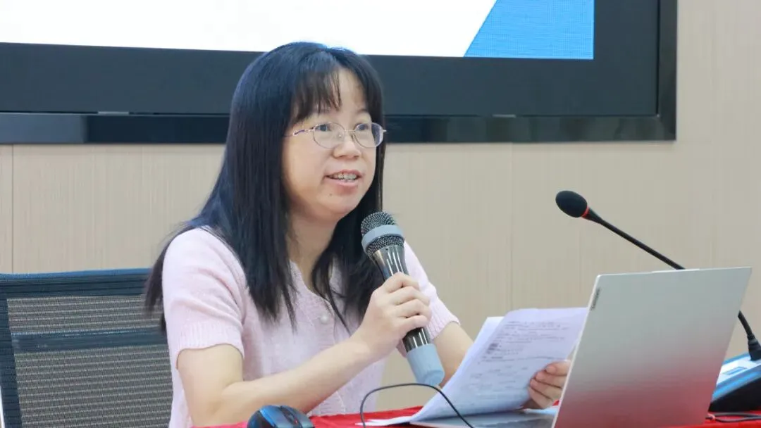 变废为宝制绿矾,AI赋能备中考 | 龙湖区初中化学学科教学研讨活动在碧华实验学校圆满举行-第14张图片-四季读书网