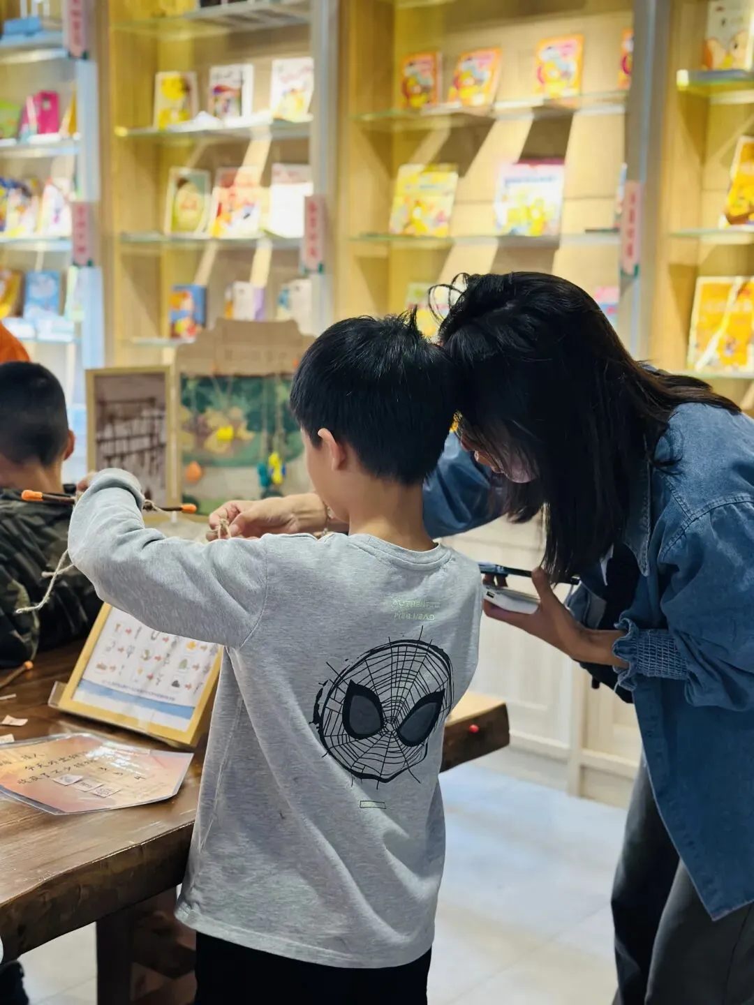 【中考假长途】夜宿书海|四大发明展览馆+古法造纸+古登堡印刷+活字印刷+仓颉造字+夜宿言几又+图书管理员职业体验+伪满皇宫+这有山-第37张图片-四季读书网