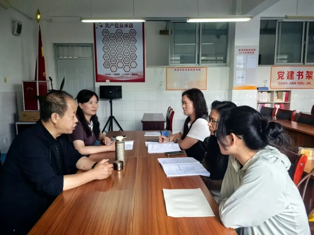 名师送教进课堂,精准赋能备中考 ——盘龙区物理教研员及学科专家莅临我校开展专项教研送教活动-第35张图片-四季读书网
