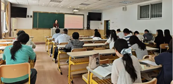 【教研活动】研思模考明得失,精准施策战中考——沈北新区初中历史2026学科研讨活动-第3张图片-四季读书网