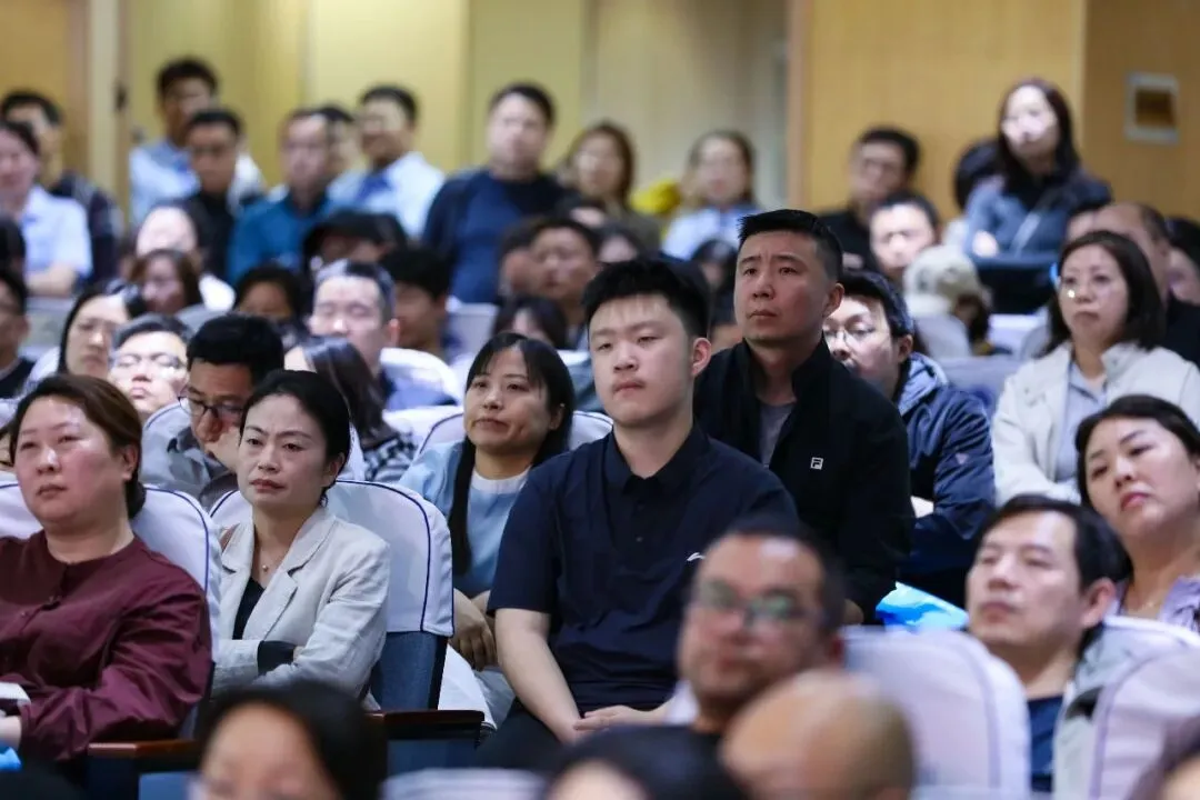 中考二模成绩已出!带上孩子去这所学校看看!-第4张图片-四季读书网