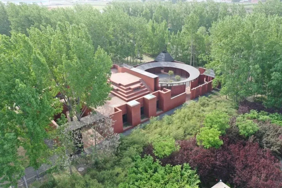 【快题改图日志】建筑学考研春季快题营·社区文化服务中心设计(天津城建大学2026年)-第32张图片-四季读书网 【快题改图日志】建筑学考研春季快题营·社区文化服务中心设计(天津城建大学2026年)-第32张图片-四季读书网