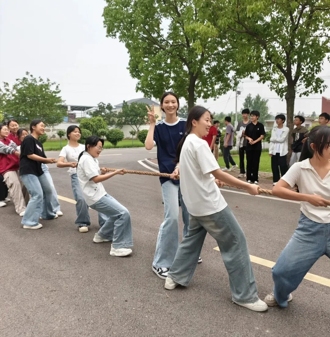 暖心赋能迎中考 趣味活动解心忧-第10张图片-四季读书网