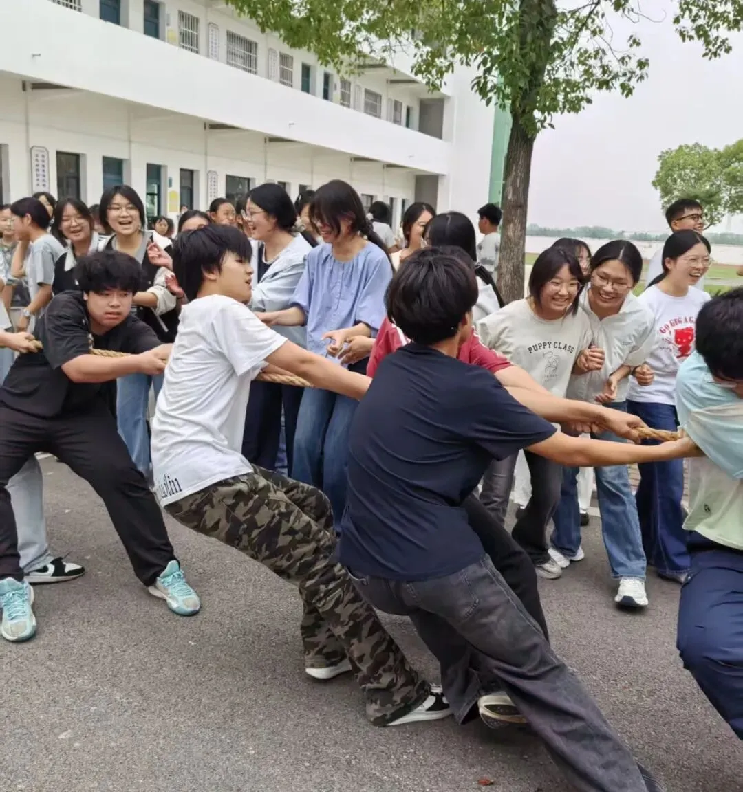 暖心赋能迎中考 趣味活动解心忧-第13张图片-四季读书网
