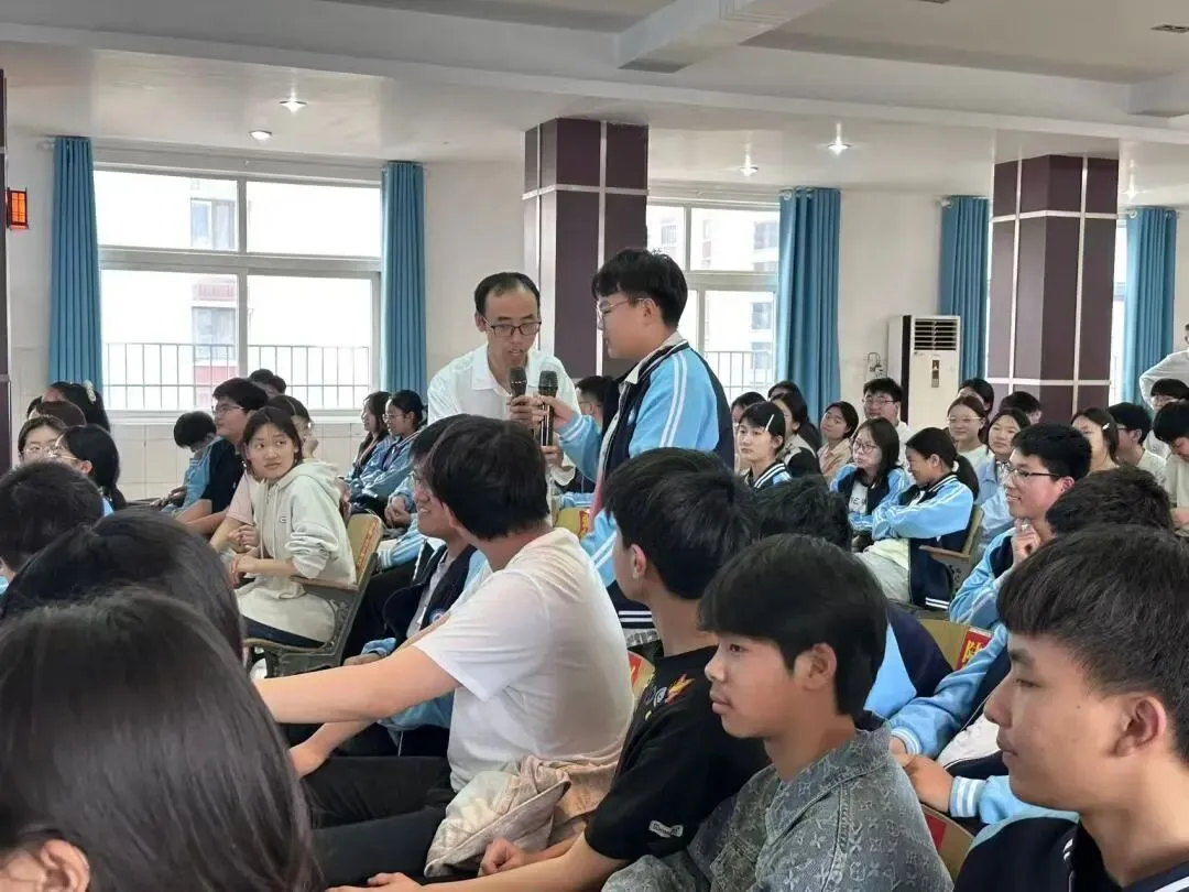 多方聚力筑保障,全线护航迎中考——九年级精细化备考纪实-第94张图片-四季读书网