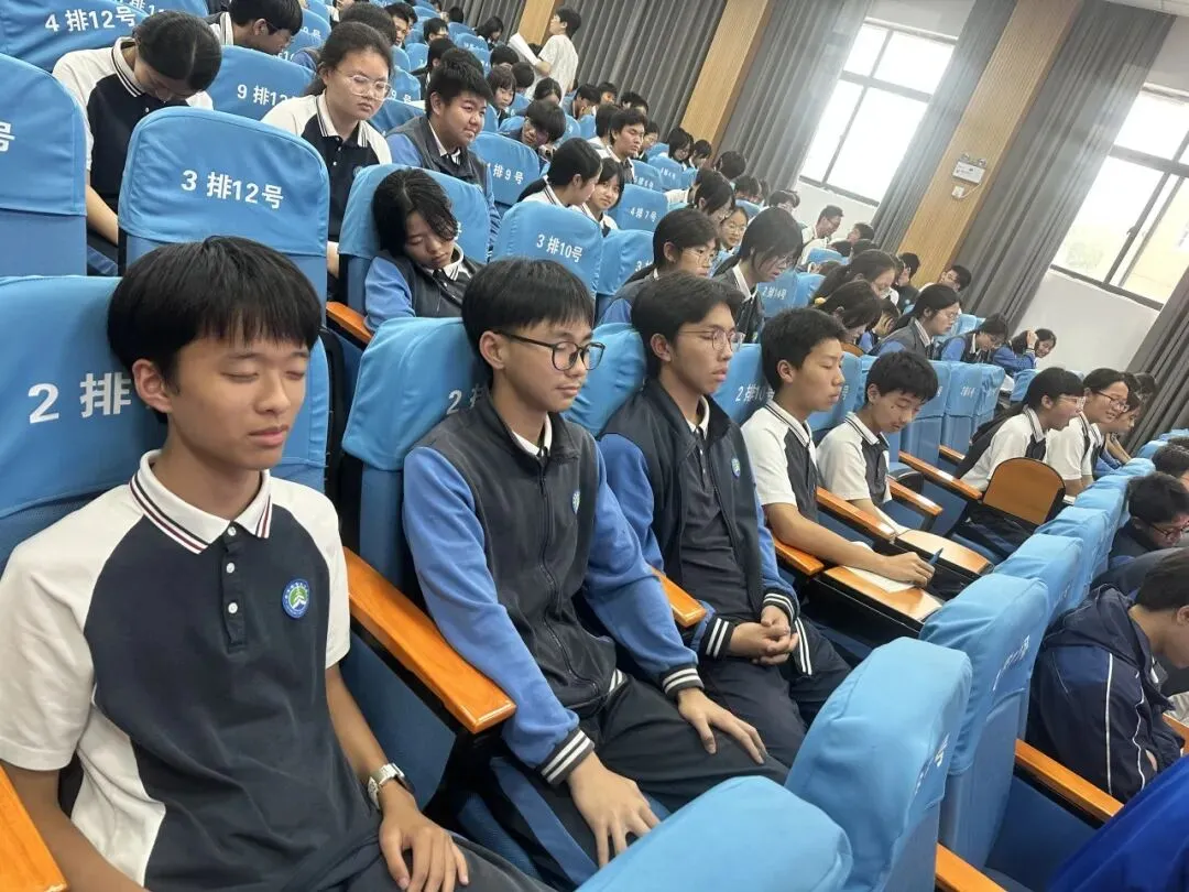 向阳花开 助力中考——乐清市柳市镇第五中学开展九年级中考心理健康专题讲座-第14张图片-四季读书网