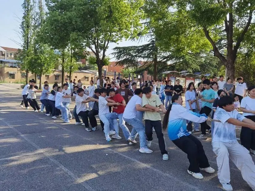 长绳砺壮志,鏖战向中考-第4张图片-四季读书网