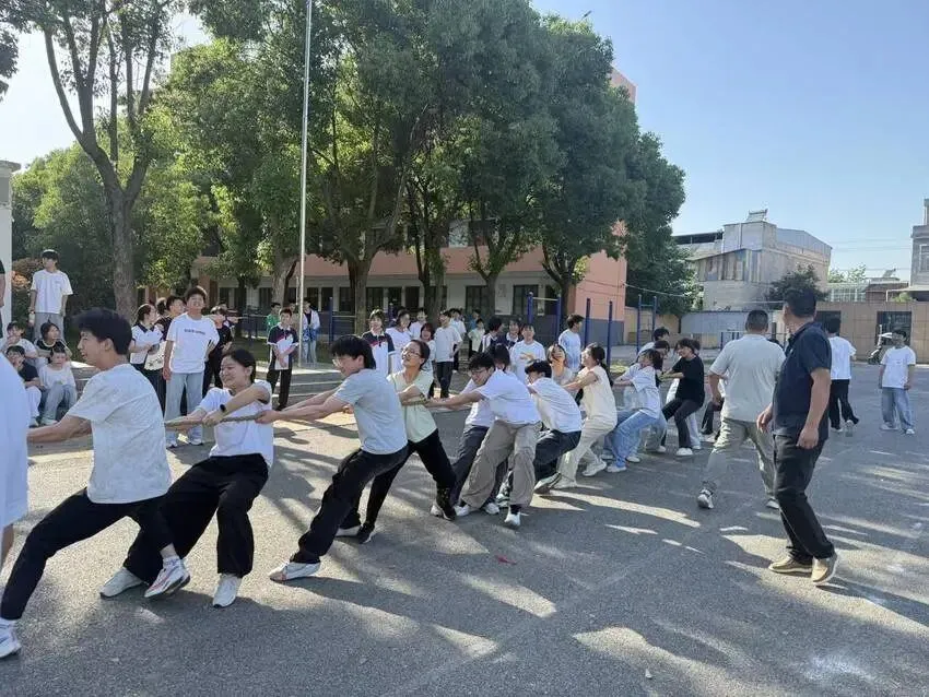 长绳砺壮志,鏖战向中考-第5张图片-四季读书网