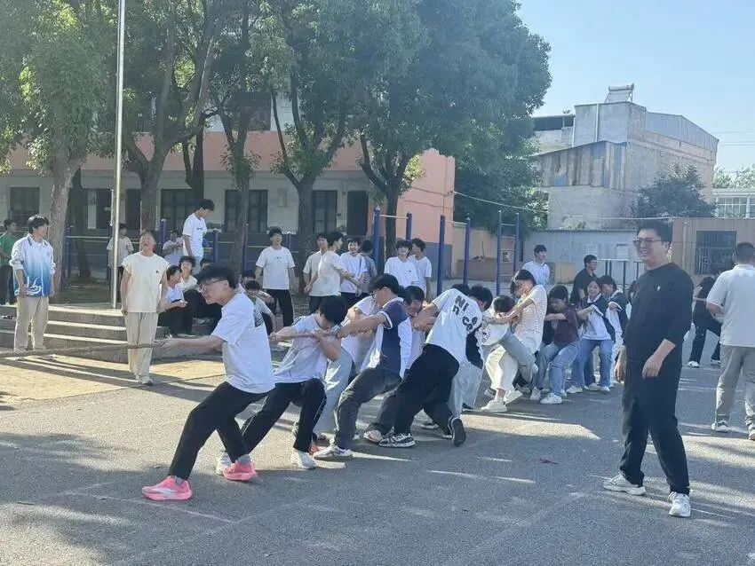 长绳砺壮志,鏖战向中考-第7张图片-四季读书网