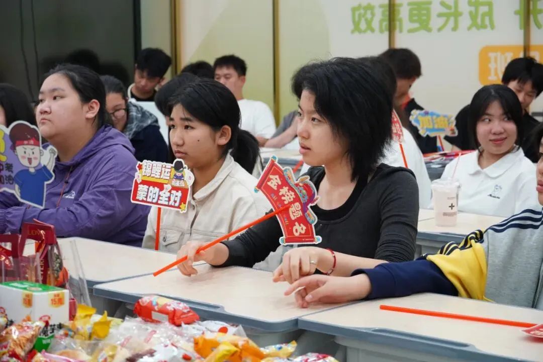 以梦为帆,决胜中考|悦来教育光谷校区初三私教毕业欢送会|满载温情,奔赴考场-第11张图片-四季读书网