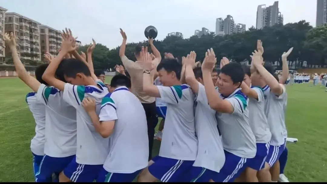 乘风破浪  逐梦中考——西南四中初三学子考前减压心理团辅活动圆满落幕-第5张图片-四季读书网