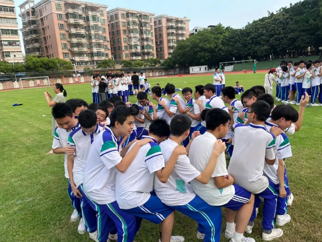 乘风破浪  逐梦中考——西南四中初三学子考前减压心理团辅活动圆满落幕-第17张图片-四季读书网