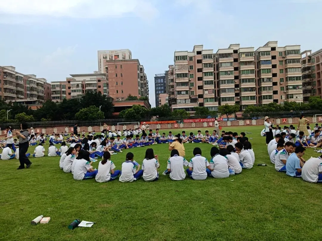 乘风破浪  逐梦中考——西南四中初三学子考前减压心理团辅活动圆满落幕-第25张图片-四季读书网