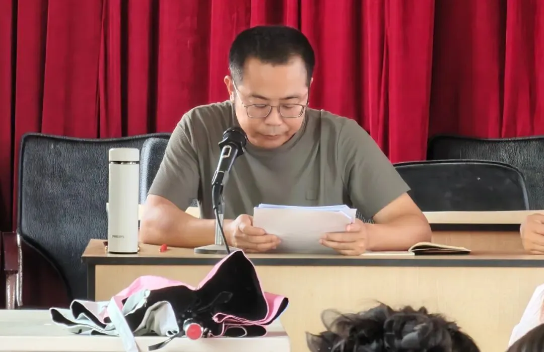 聚焦中考志愿  共筑美好未来——2026年陆丰市上英中学中考志愿填报咨询会圆满举行-第10张图片-四季读书网