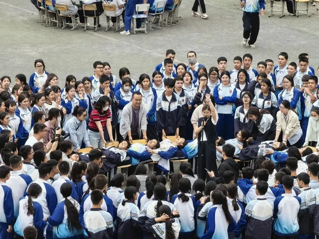 聚力战中考逐梦向未来|——库车市第六中学中考备考系列活动暖心启幕-第7张图片-四季读书网