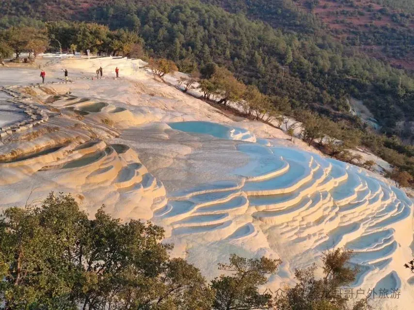 【恐龙哥哥独家线路】6月17日中考后第一游:云南大理、宝山石头城、丽江、香格里拉、稻城亚丁、虎跳峡、泸沽湖、双飞精品小团纯玩8日游-第1张图片-四季读书网
