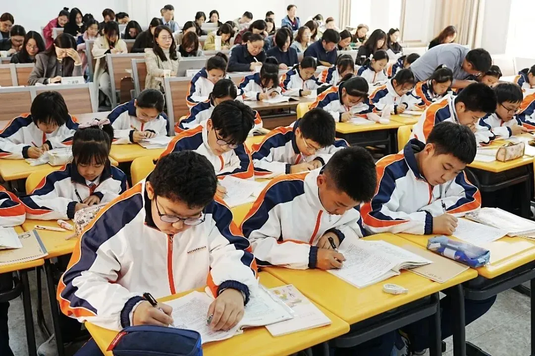 仙外初中:特色办学赋能终身成长,中考成绩稳居第一梯队-第7张图片-四季读书网