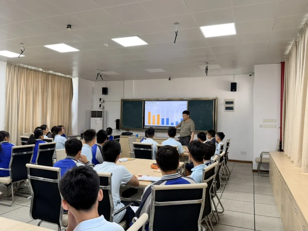 专家引航,冲刺中考——义蓬中学英语组教研活动-第13张图片-四季读书网