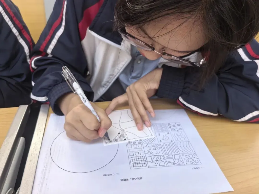【助力中考】落笔安心,错题生花——相城实验中学教育集团沈思港路校区解压总动员-第15张图片-四季读书网
