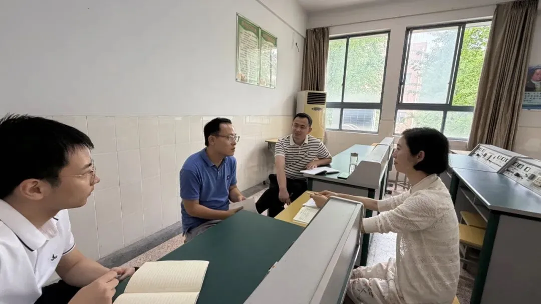精准施策提质效 凝心聚力备中考——盛泽一中迎接吴江区教研室复习教学专项集中调研-第57张图片-四季读书网
