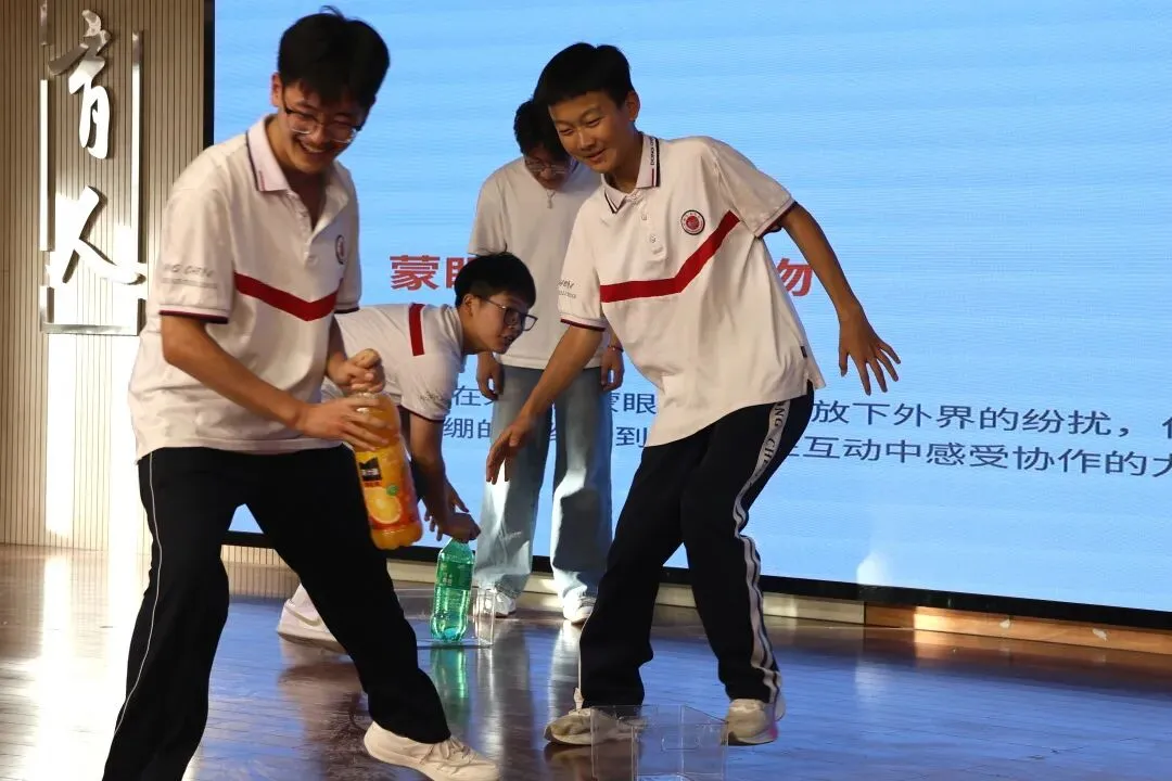 放松身心释压力,聚力前行赢中考——延安东辰中学初三考前心理减压赋能活动圆满举行-第6张图片-四季读书网