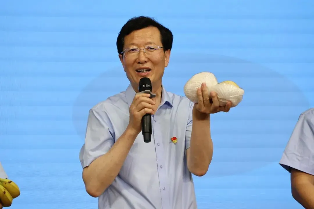 放松身心释压力,聚力前行赢中考——延安东辰中学初三考前心理减压赋能活动圆满举行-第16张图片-四季读书网