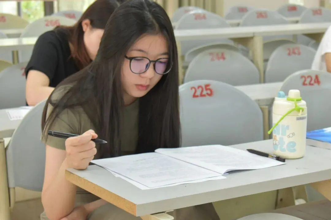 【双节速递】广东医科大学第九届模拟考公技能大赛开始报名啦!-第4张图片-四季读书网 【双节速递】广东医科大学第九届模拟考公技能大赛开始报名啦!-第4张图片-四季读书网