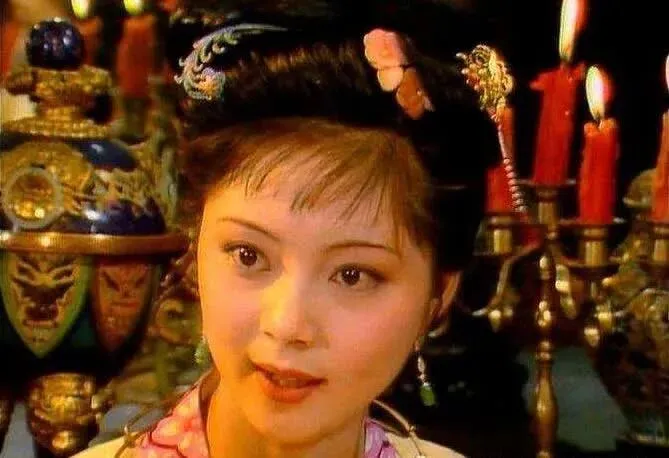 从两地高考真题,摸清《红楼梦》最新备考方向-第2张图片-四季读书网