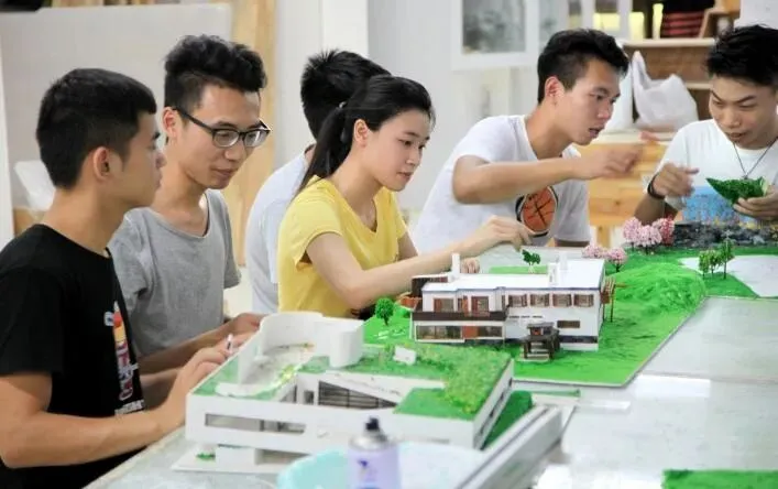 2026中考招生简章丨广州市白云工商技师学院-第18张图片-四季读书网