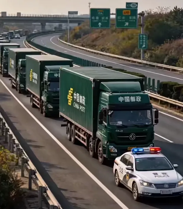 高考试卷押运现场曝光!武警护航、全程监控,这排面绝了!-第5张图片-四季读书网