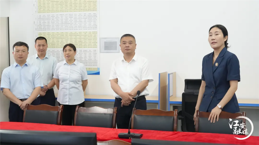 张林何益伟督导高考中考备考工作-第2张图片-四季读书网