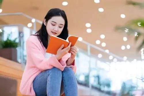 从一道高考真题说起:阅读,才是积累词汇的＂正解＂-第1张图片-四季读书网