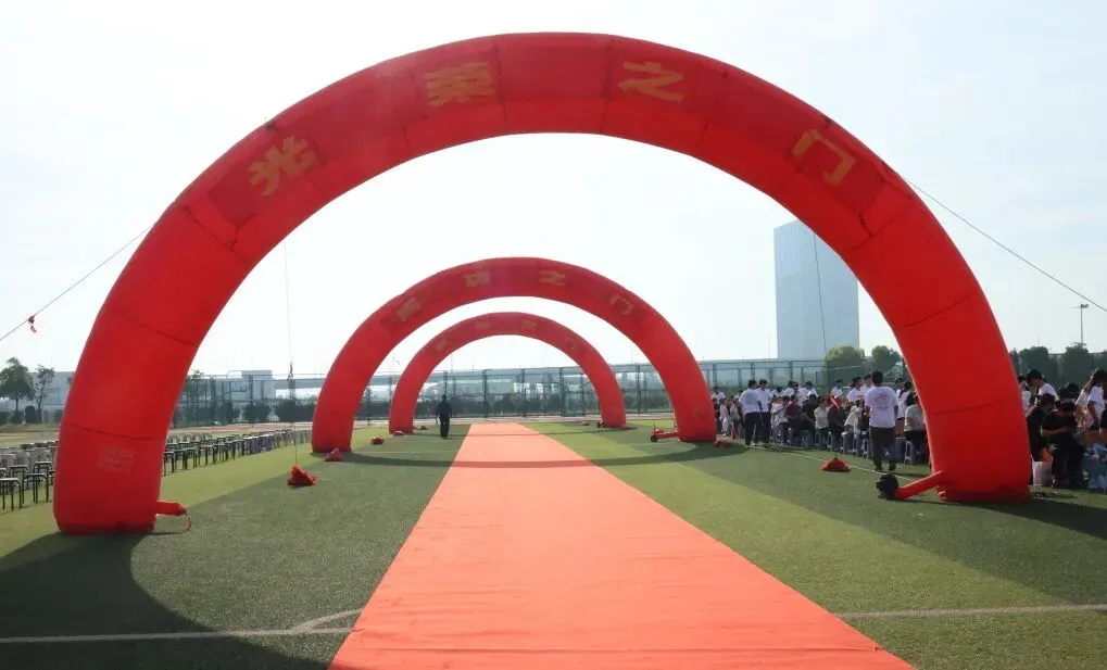 乘风奔跑,亮剑中考|第四开明中学第三届 “青春酷跑” 励志活动圆满举行-第13张图片-四季读书网