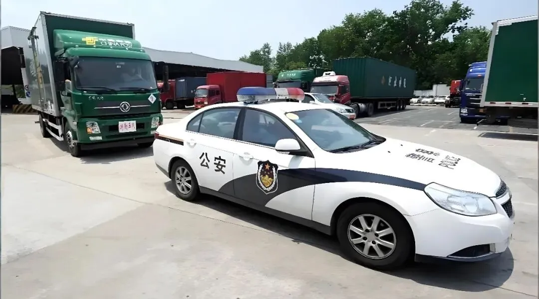 高考试卷押运堪比核武器运输?5大绝密细节,读懂国人最硬核的公平-第1张图片-四季读书网