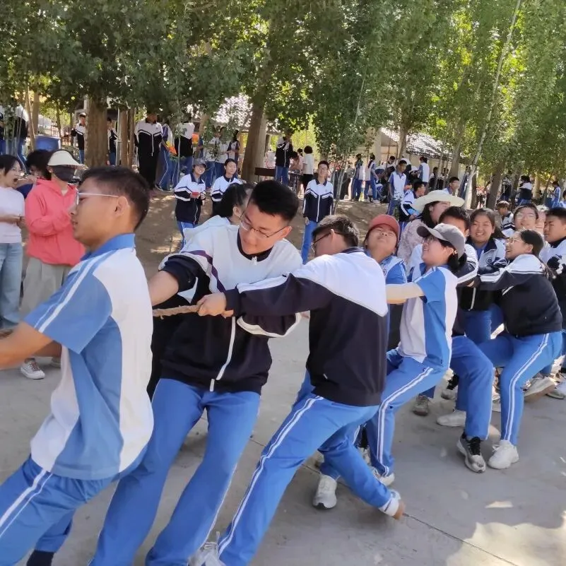 放松身心凝合力 蓄力中考向未来 —— 阿拉善左旗第四中学九年级开展社会实践减压活动-第18张图片-四季读书网