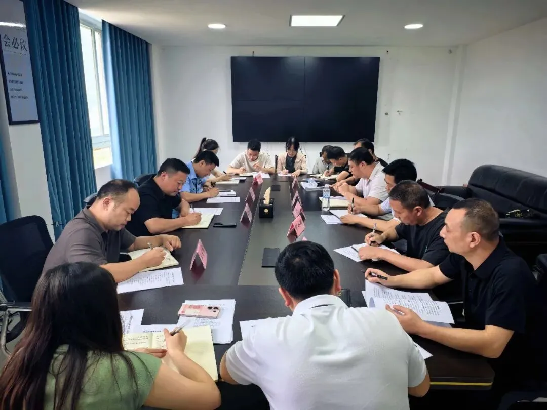 护航中考|多部门联合排查除隐患,凝心聚力守护腾达学子中考路-第4张图片-四季读书网