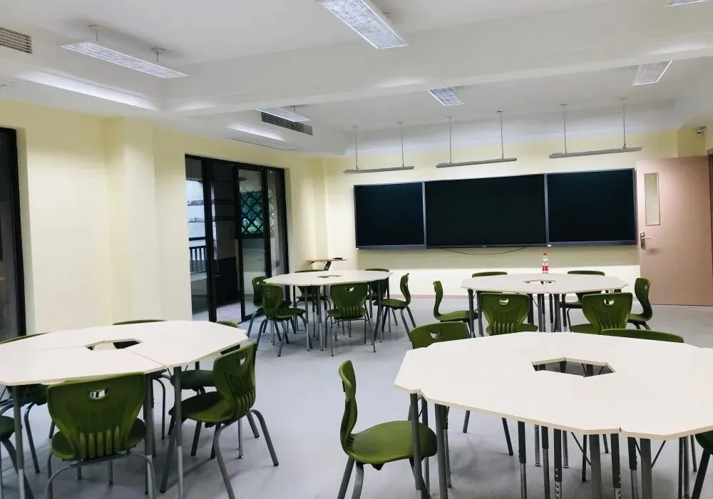 中考分流,中等生不卷普高不去美高,一样能提前锁定美国名校-第7张图片-四季读书网