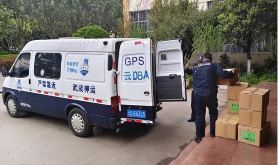 高考试卷为何鲜少采用空运?-第2张图片-四季读书网