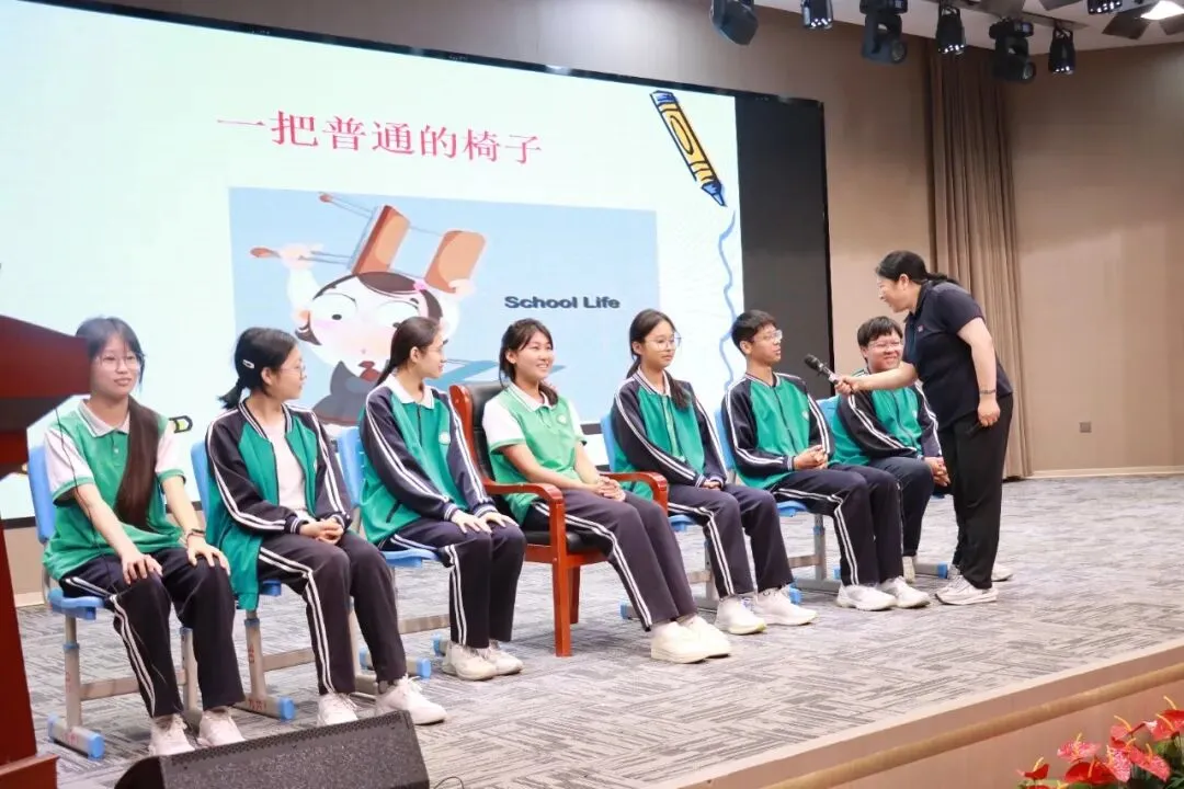 轻松备考 · 12355与你同行——中考减压活动走进濮阳市西湖中学-第6张图片-四季读书网