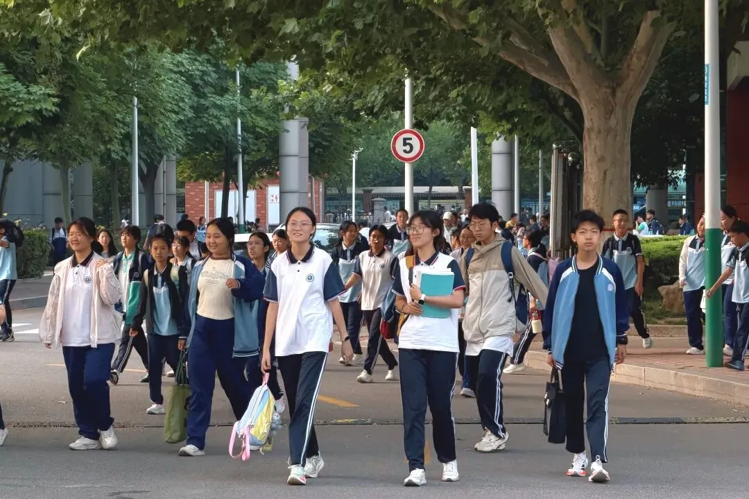 【六中时光笺】芒种迎中考| 祝莘莘学子崭露锋“芒”,一举高“种”!-第22张图片-四季读书网