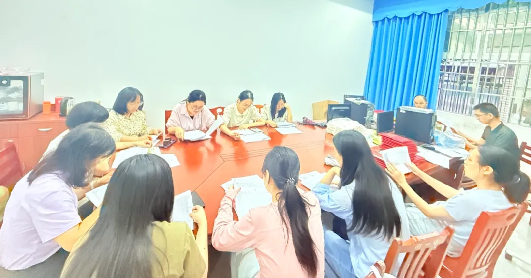 凝心聚力战中考 砥砺奋进正当时——九年级冲刺阶段备考纪实-第9张图片-四季读书网