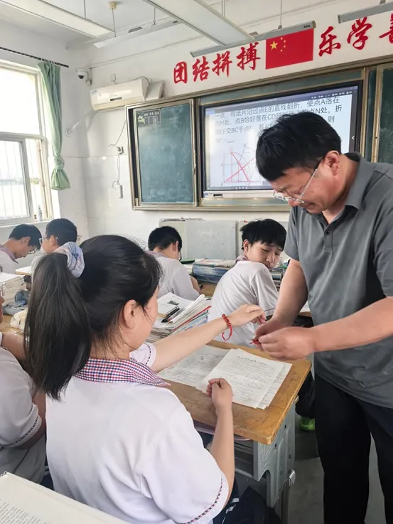 腕载厚望 圆梦中考——高庄街道中心中学九年级(1)班-第2张图片-四季读书网