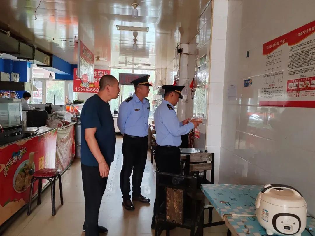 【基层动态】五常市市场监管局筑牢高考中考期间食品安全防线-第3张图片-四季读书网