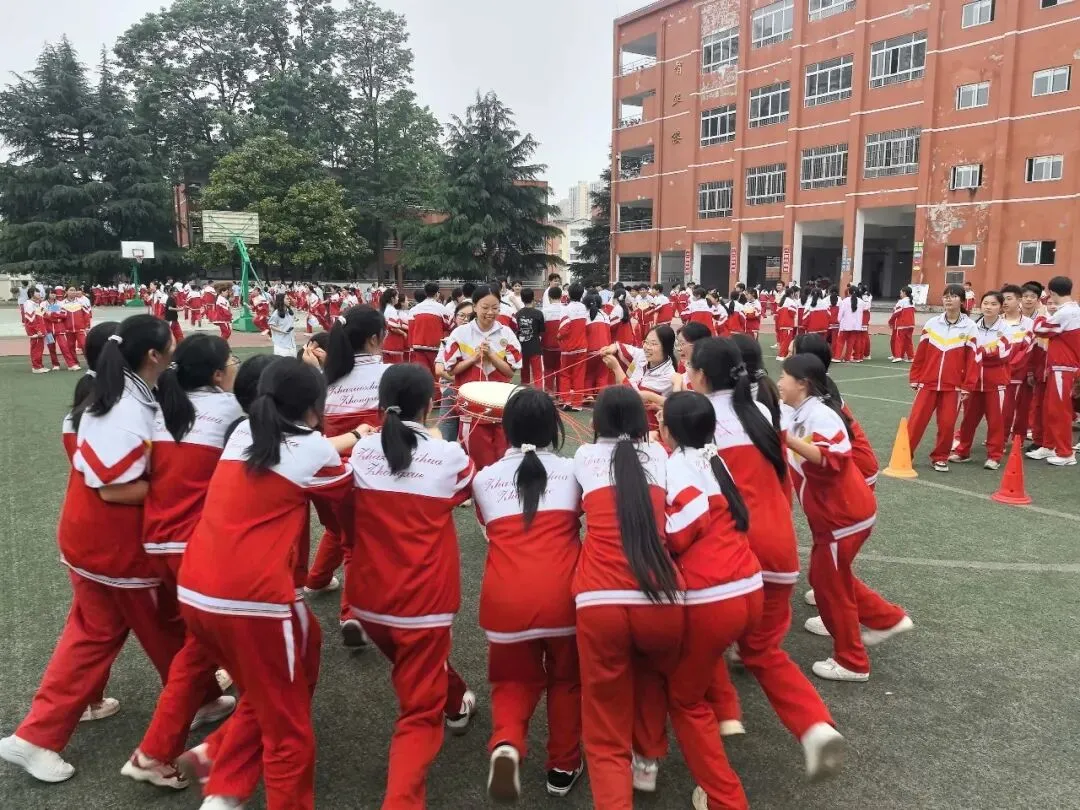 青春健康校园行 守护成长迎中考|修文县青春健康百场万人宣讲活动走进修文三中、修文四中-第18张图片-四季读书网