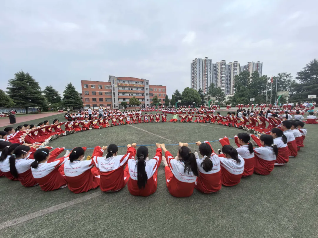 青春健康校园行 守护成长迎中考|修文县青春健康百场万人宣讲活动走进修文三中、修文四中-第20张图片-四季读书网
