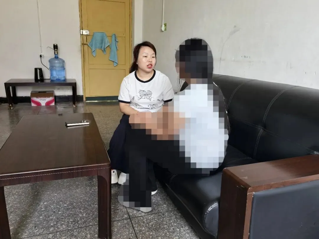 暖心护航中考・呵护心灵成长——巫溪县心理健康教育团队赴文峰初中开展学生心理调适暨师生心理健康关爱专项活动-第7张图片-四季读书网