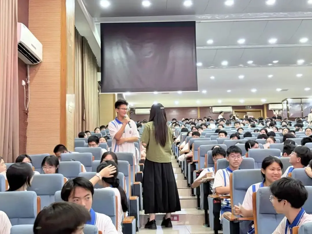 横渡中考长河,赋能从容应考|庆丰实验学校初三考前心理减压讲座-第23张图片-四季读书网