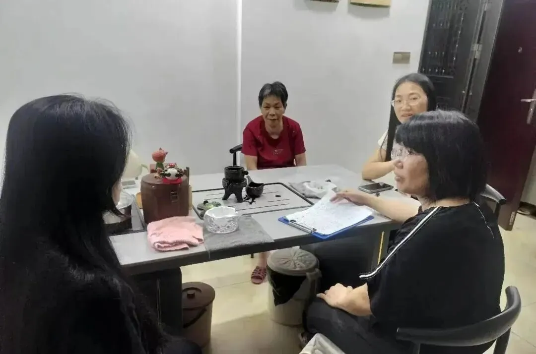 暖心家访送助力,家校携手护中考——油溪中学开展九年级家访活动-第6张图片-四季读书网