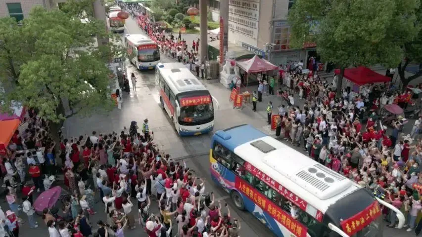一起高考试卷被盗事件震惊全国!-第2张图片-四季读书网
